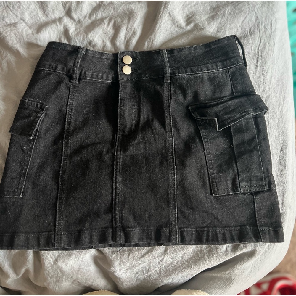 Windsor black mini skirt